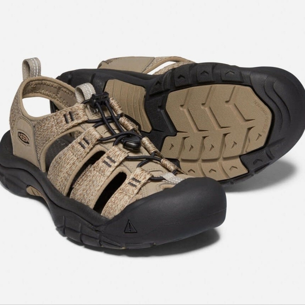 Keen Newport H2 Tan and Black Men's Sandals